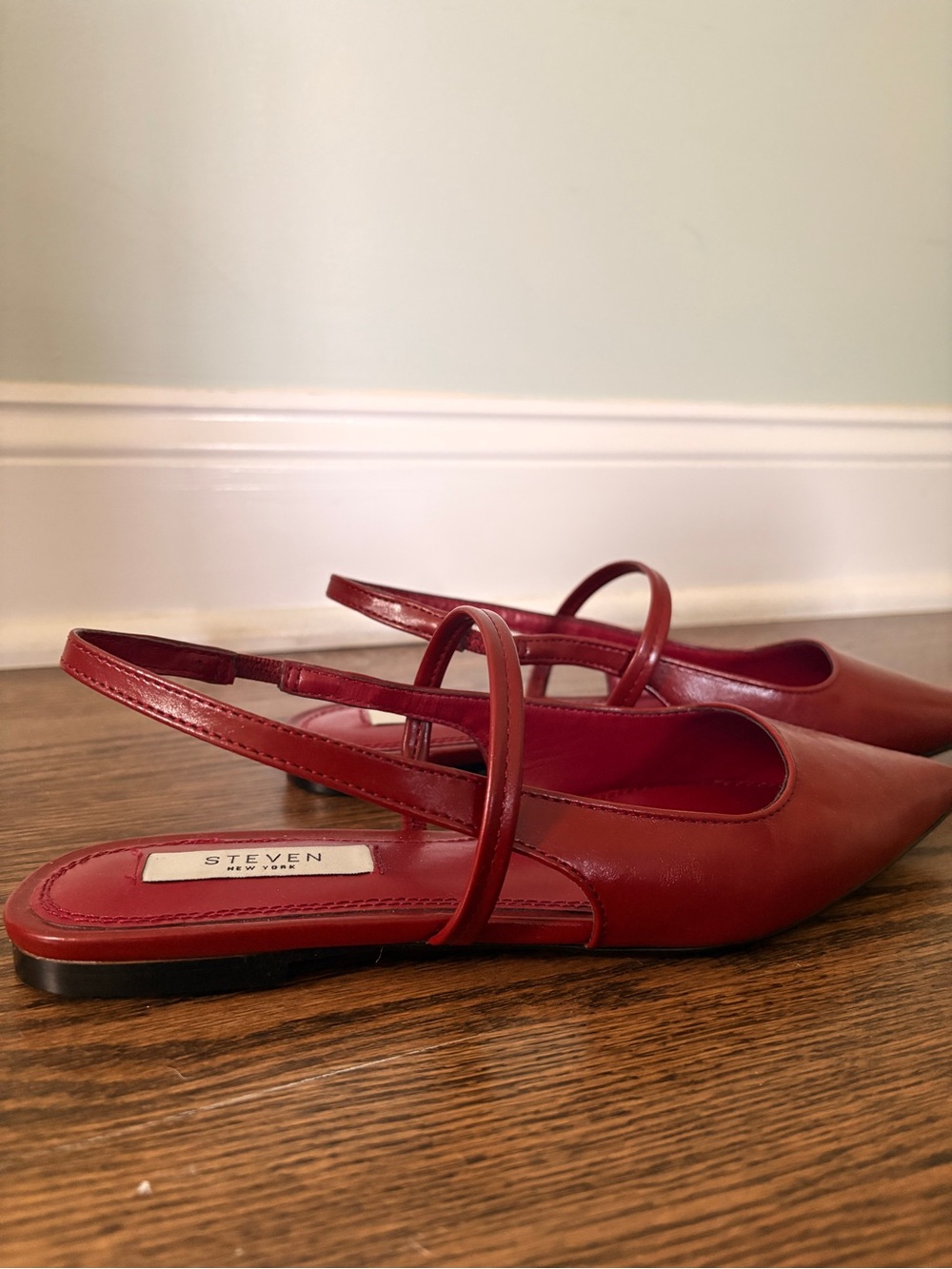 NWOT Steven Red Pointed Slingbacks - Picture 2 of 3